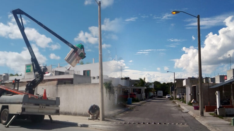 Iluminan Las Calles Para Una Mejor Seguridad En Puerto Morelos