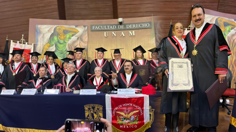 Ingresa Ana Lilia Martínez Banda A La Legión De Honor Nacional De México