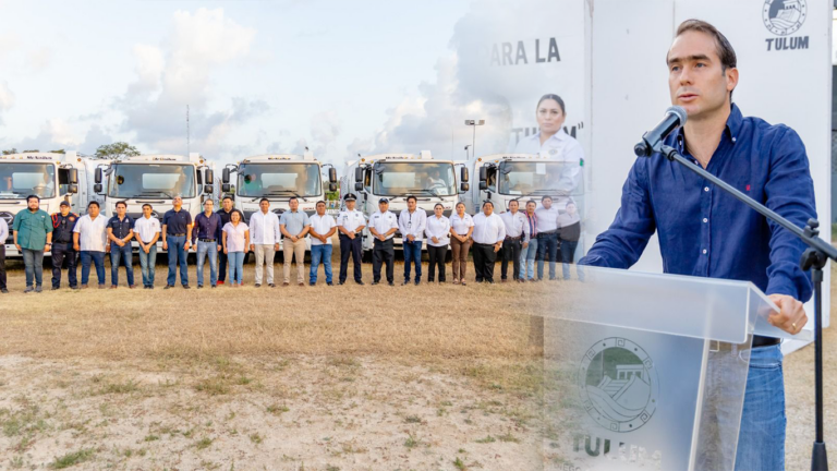 Entrega Diego Castañón Nuevos Vehículos A Servicios Públicos De Tulum