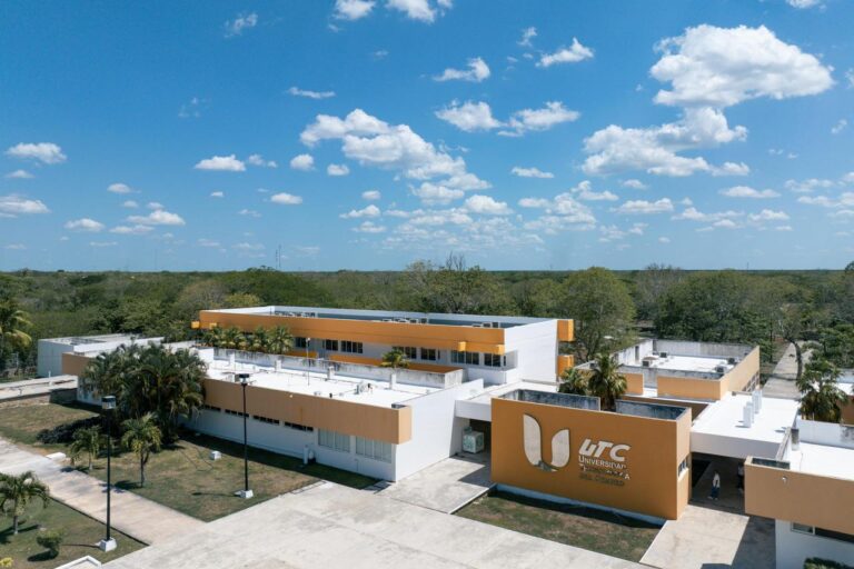 Gobierno de Yucatán invierte 11 mdp en infraestructura universitaria en Izamal