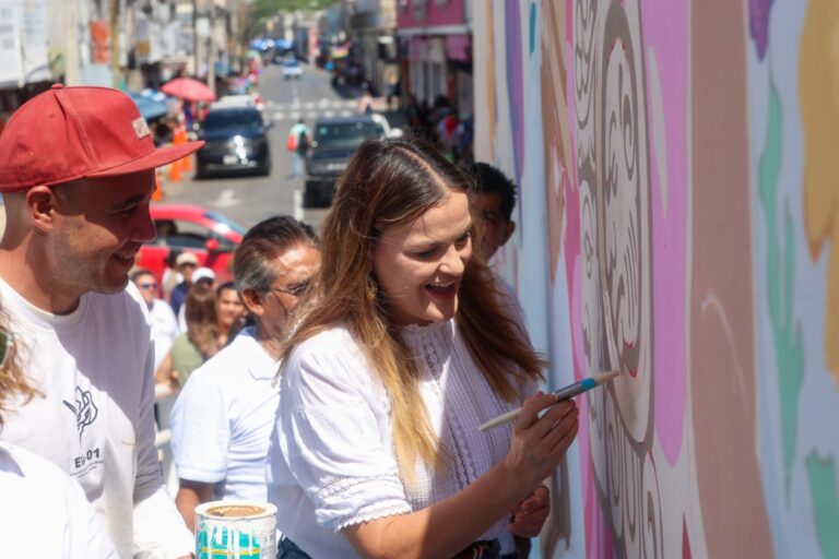 Lucas de Gálvez se pinta de identidad y orgullo comunitario en Mérida