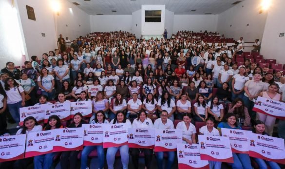 Encabeza Mara Lezama entrega de apoyos a estudiantes del Programa de Becas para Mujeres en Educación Superior