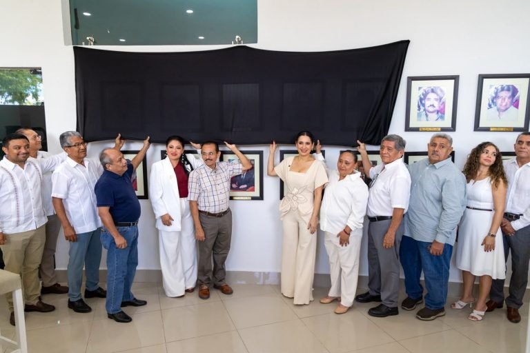 Estefanía Mercado reconoce a quienes construyeron la historia de Playa del Carmen y llama a preservar su legado