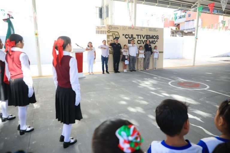 Gobierno de Playa del Carmen fortalece valores cívicos con el programa “Cultivemos el Civismo”