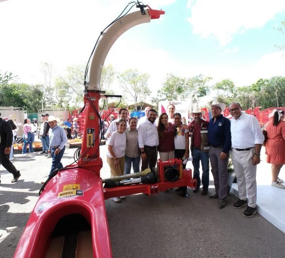Impulsa Mara Lezama productividad del campo con entrega de nuevo equipamiento ganadero